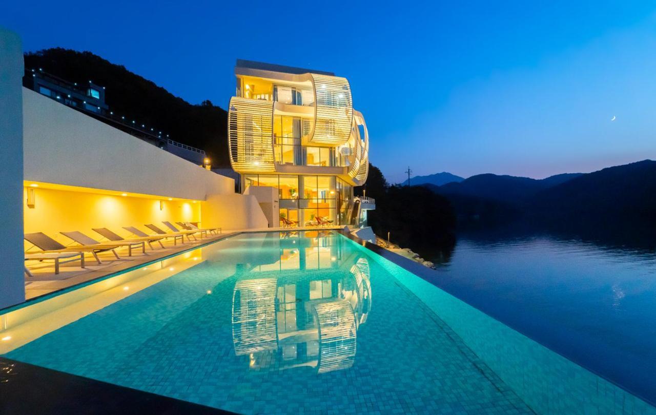 Gapyeong Suiteian Hotel&Resort Экстерьер фото