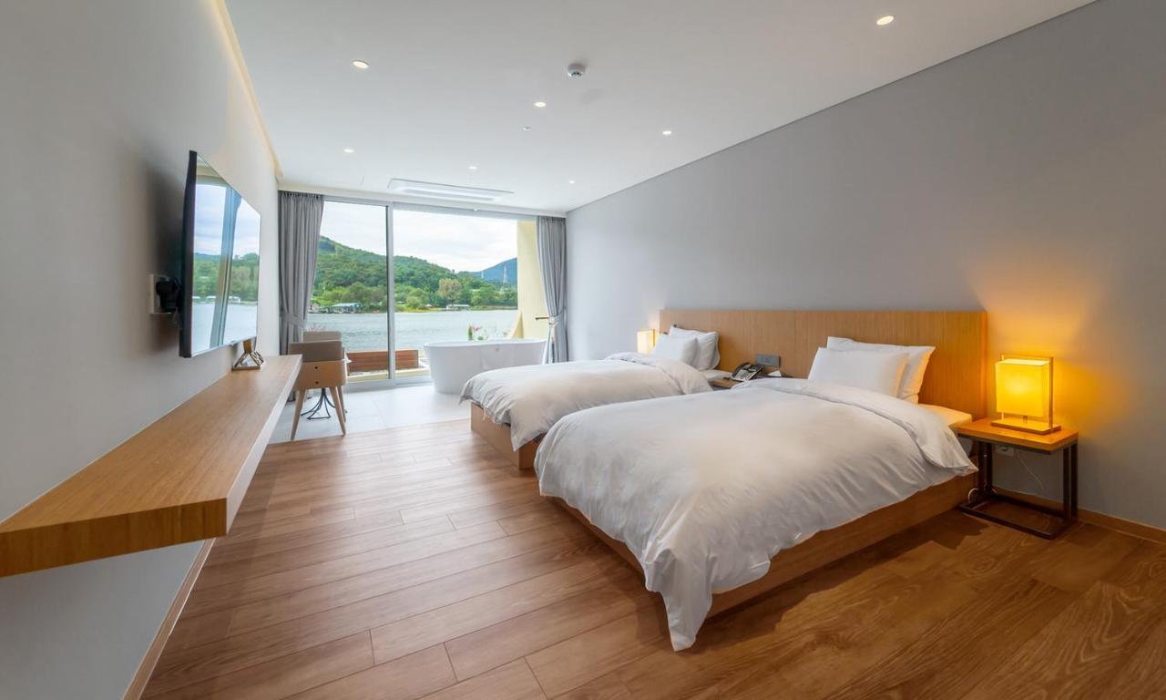 Gapyeong Suiteian Hotel&Resort Экстерьер фото