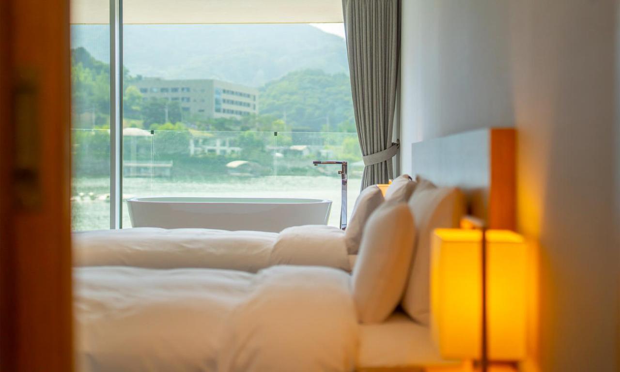 Gapyeong Suiteian Hotel&Resort Экстерьер фото