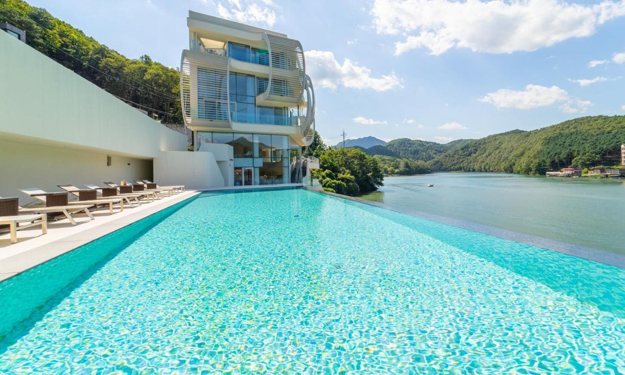 Gapyeong Suiteian Hotel&Resort Экстерьер фото