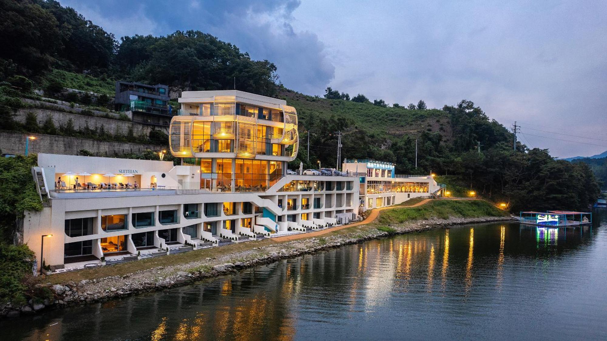 Gapyeong Suiteian Hotel&Resort Экстерьер фото