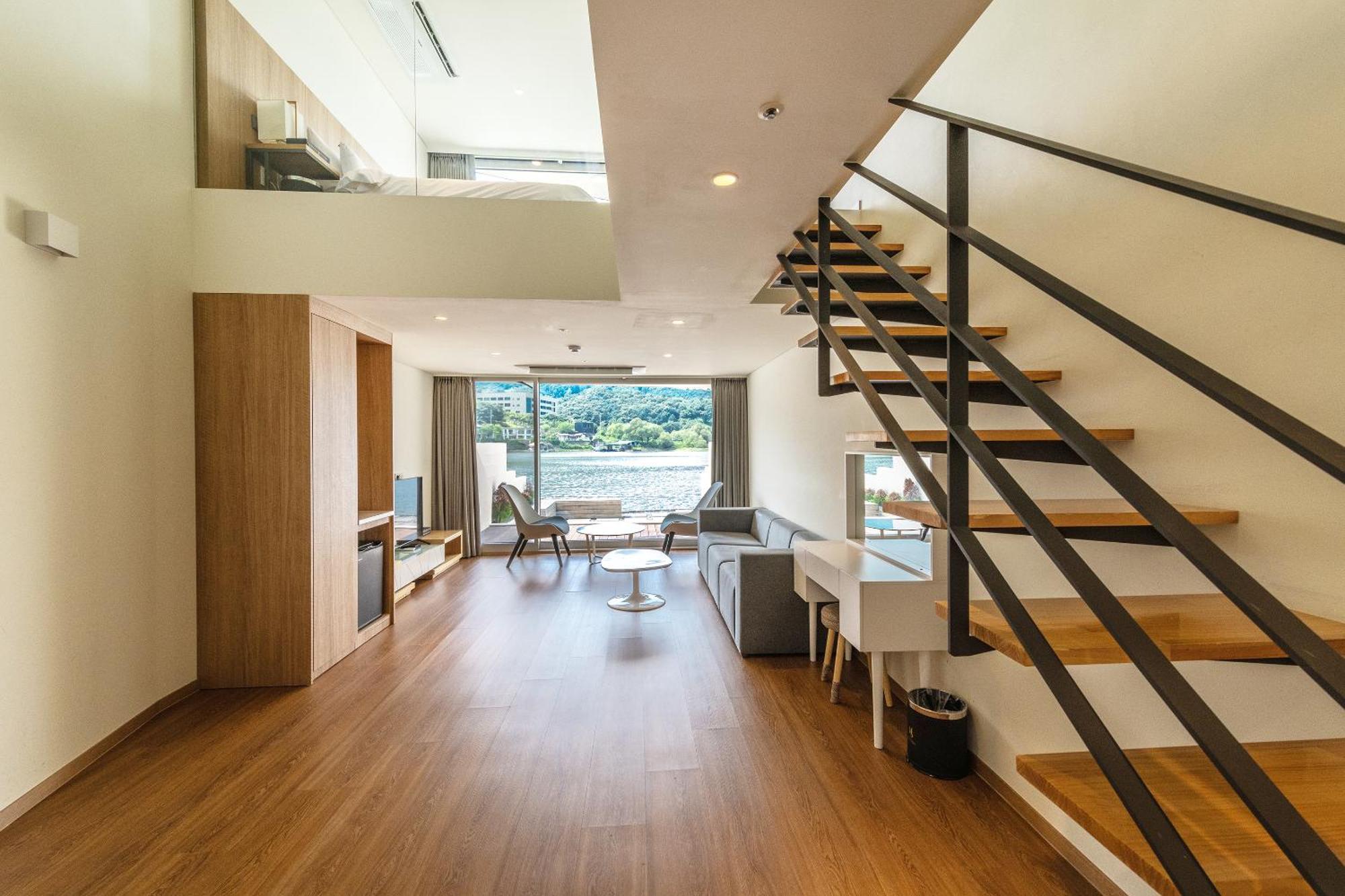 Gapyeong Suiteian Hotel&Resort Экстерьер фото