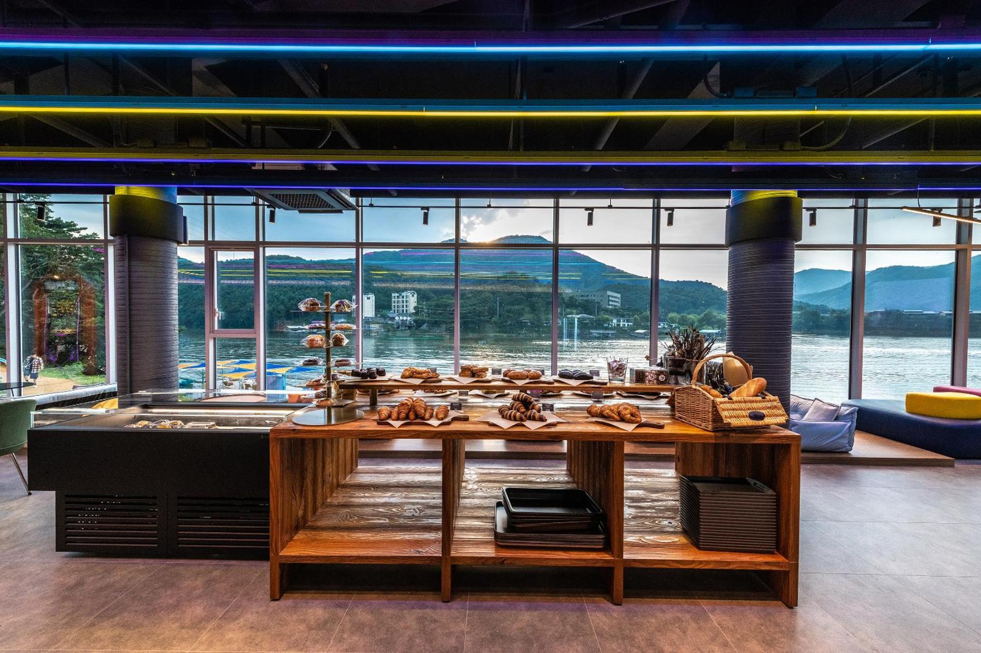 Gapyeong Suiteian Hotel&Resort Экстерьер фото
