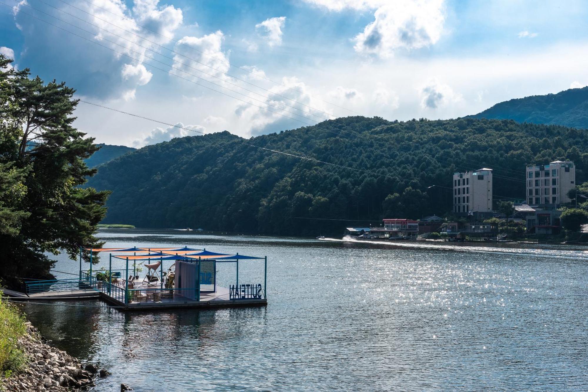 Gapyeong Suiteian Hotel&Resort Экстерьер фото